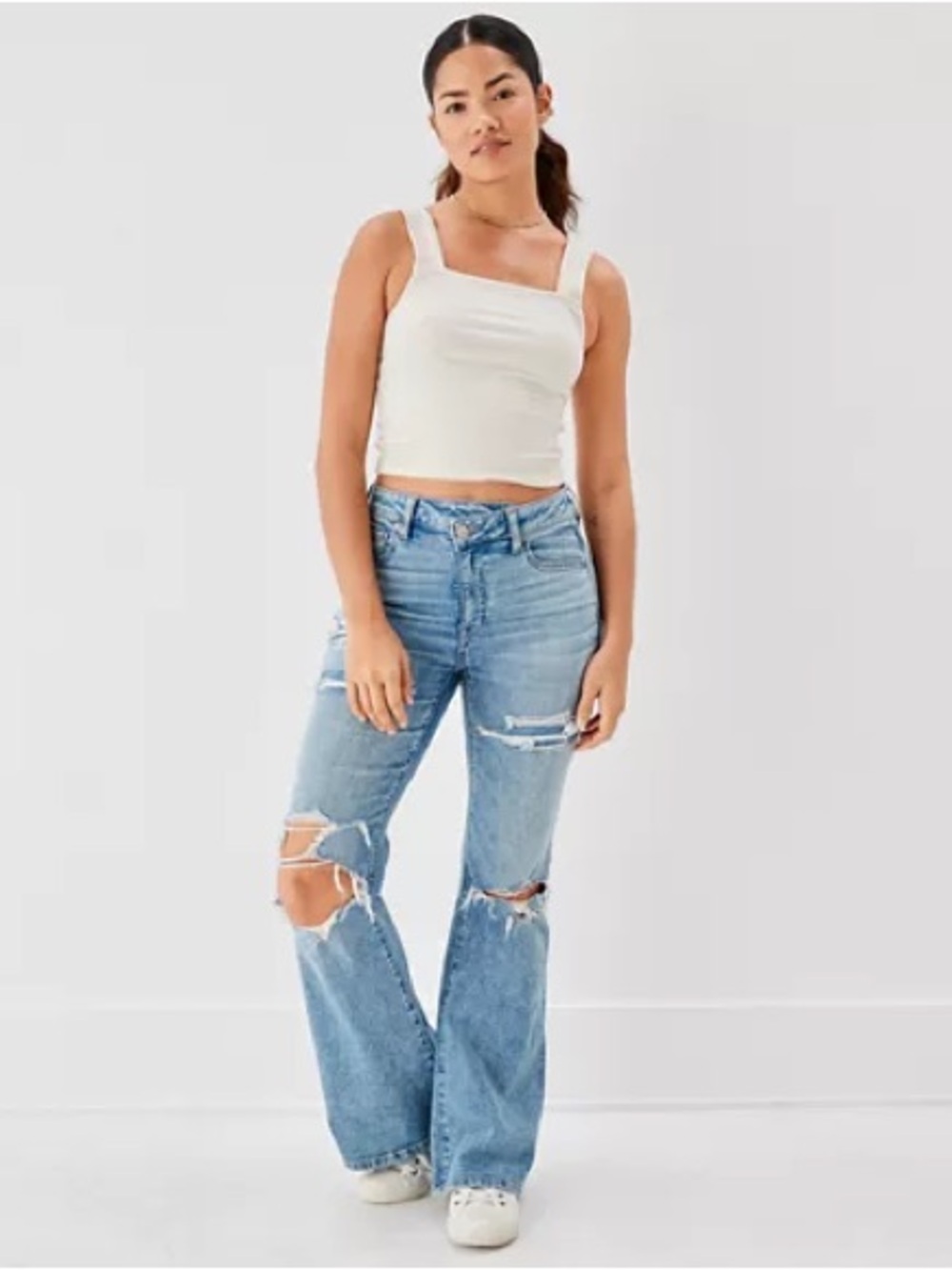 American Eagle Super High Waisted Flare Jeans - NWT Size 6R